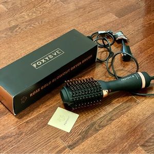 Foxybae Rose Gold Blowout Dryer Brush